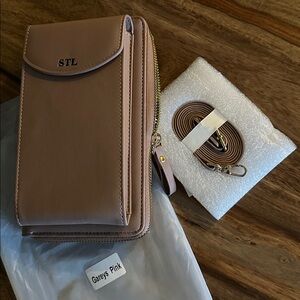 Selena The Label crossbody bag pink phone pocket money/change credit card pocket